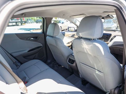 Used 2024 Chevrolet Malibu LT image 16