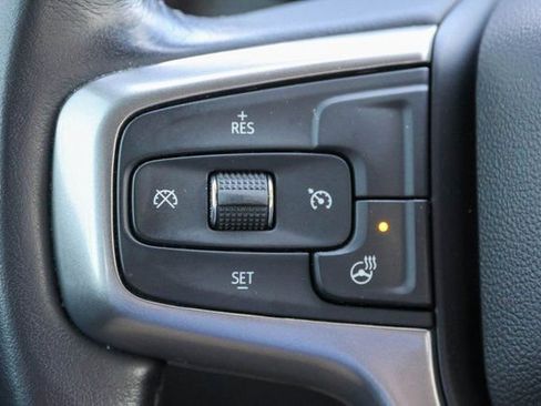 Used 2022 Chevrolet Silverado 1500 LTZ w/ LTZ Convenience Package II RWD image 30
