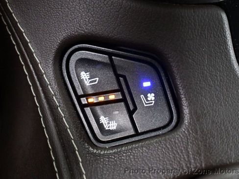 Used 2017 Chevrolet Suburban Premier image 24