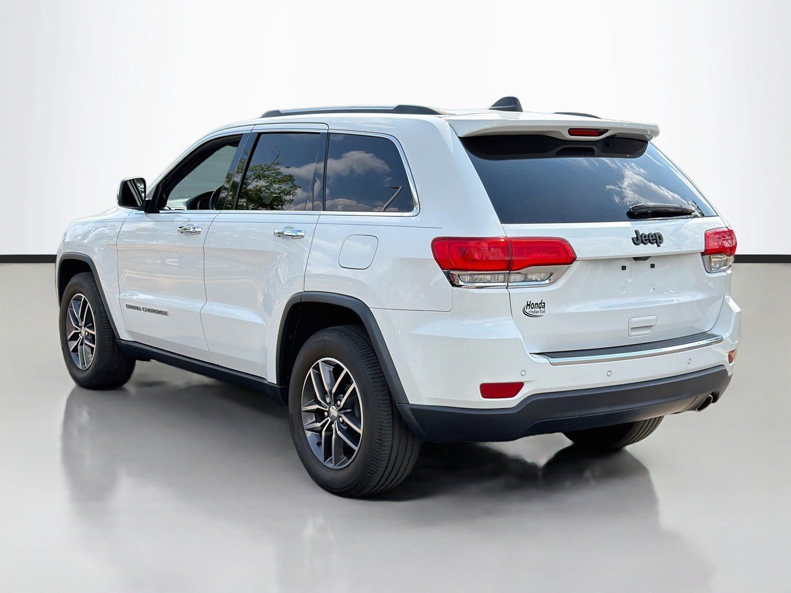 Used 2018 Jeep Grand Cherokee Limited w/ Luxury Group II RWD image 7