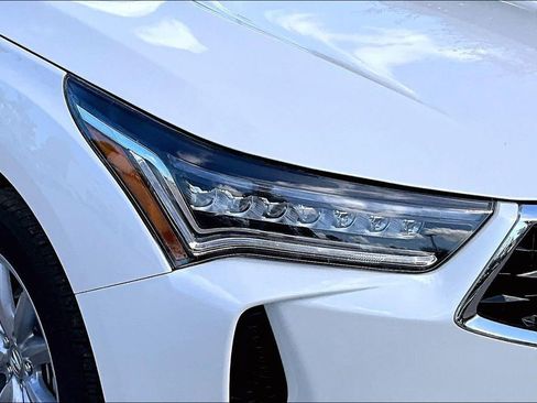 Used 2024 Acura RDX SH-AWD image 12