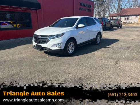 Used 2018 Chevrolet Equinox LT image 1