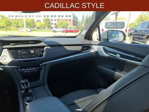 Used 2022 Cadillac XT5 Premium Luxury FWD image 20