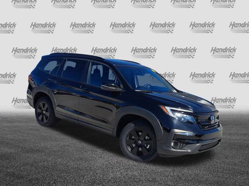 Used 2022 Honda Pilot TrailSport image 2