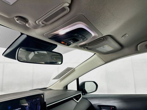 Used 2024 Toyota Corolla LE FWD image 18
