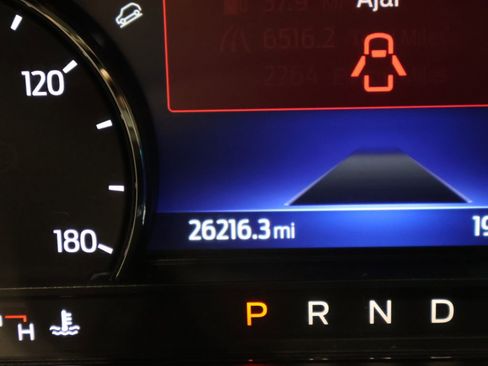 Used 2022 Ford Escape SE image 37