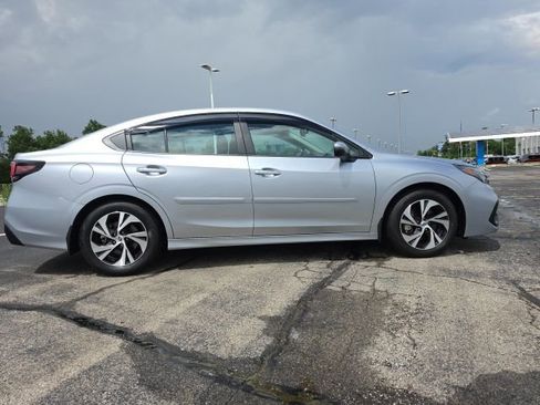 Certified 2025 Subaru Legacy Premium w/ Popular Package #1A AWD/4WD image 9