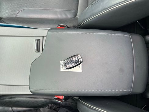 Used 2022 Hyundai Palisade Limited w/ Cargo Package image 38