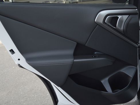 Used 2026 BMW X3 xDrive30 w/ Convenience Package image 27