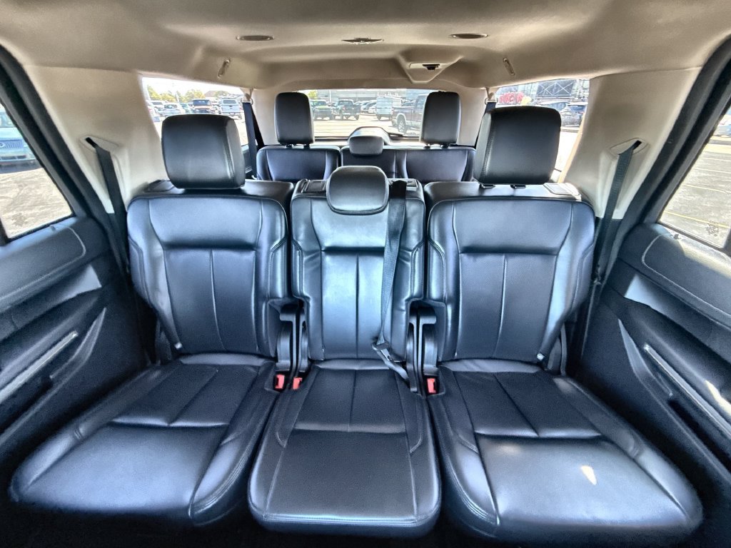 Used 2024 Ford Expedition Max XLT AWD/4WD image 25