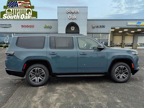 New 2026 Jeep Grand Wagoneer 4WD image 2
