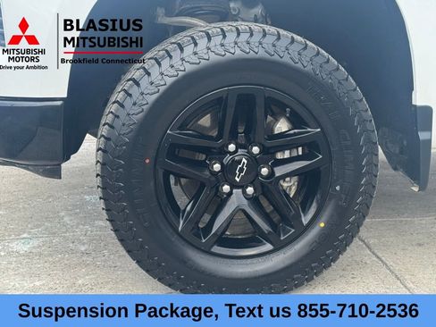 Used 2024 Chevrolet Silverado 1500 LT Trail Boss w/ Protection Package AWD/4WD image 13