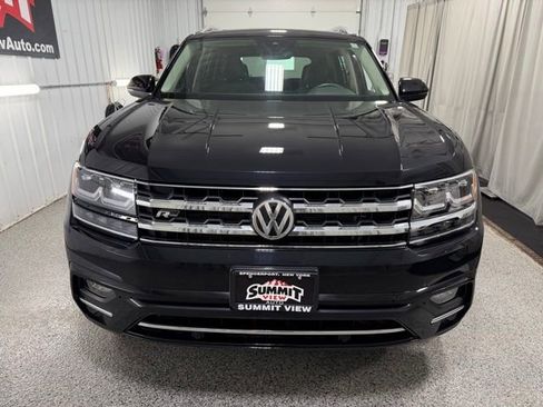 Used 2019 Volkswagen Atlas SEL R-Line image 2