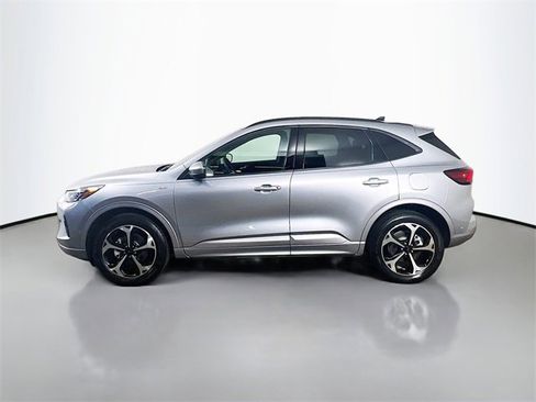 Used 2024 Ford Escape ST-Line Elite w/ Premium Technology Package image 6