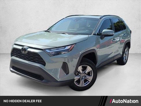 Used 2023 Toyota RAV4 XLE w/ Convenience Package FWD image 1