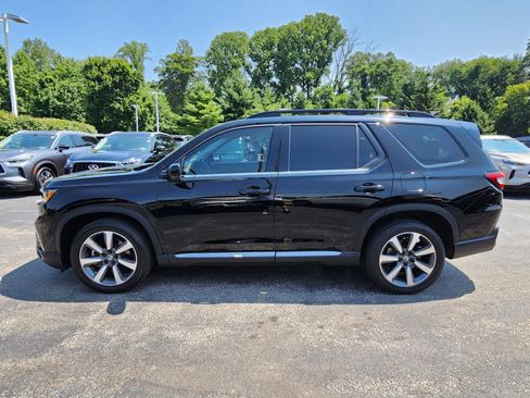 Used 2023 Honda Pilot Elite image 5