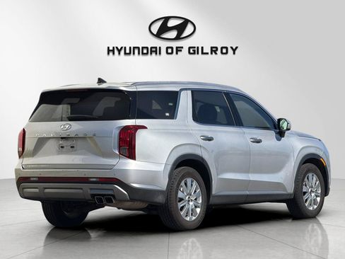 Used 2024 Hyundai Palisade SEL FWD image 5
