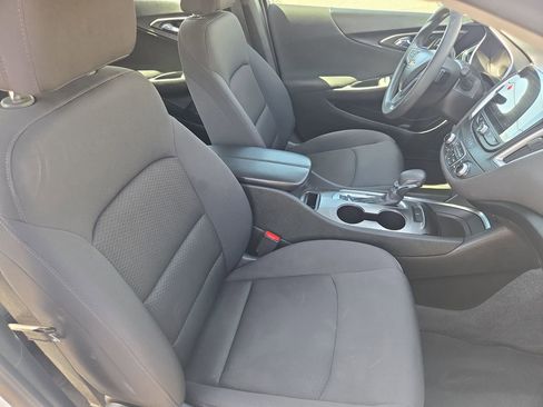 Used 2023 Chevrolet Malibu LT FWD image 10