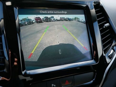Used 2020 Jeep Cherokee Limited AWD/4WD image 29