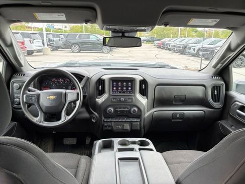 Certified 2025 Chevrolet Silverado 2500 Custom w/ Custom Value Package AWD/4WD image 19