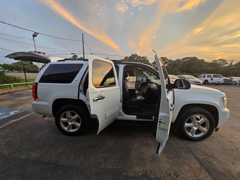 Used 2012 Chevrolet Tahoe LT w/ Texas Edition RWD image 50