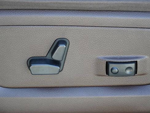 Used 2025 RAM 3500 Longhorn AWD/4WD image 27