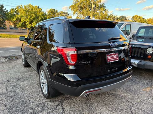 Used 2016 Ford Explorer Limited w/ Equipment Group 301A AWD/4WD image 7