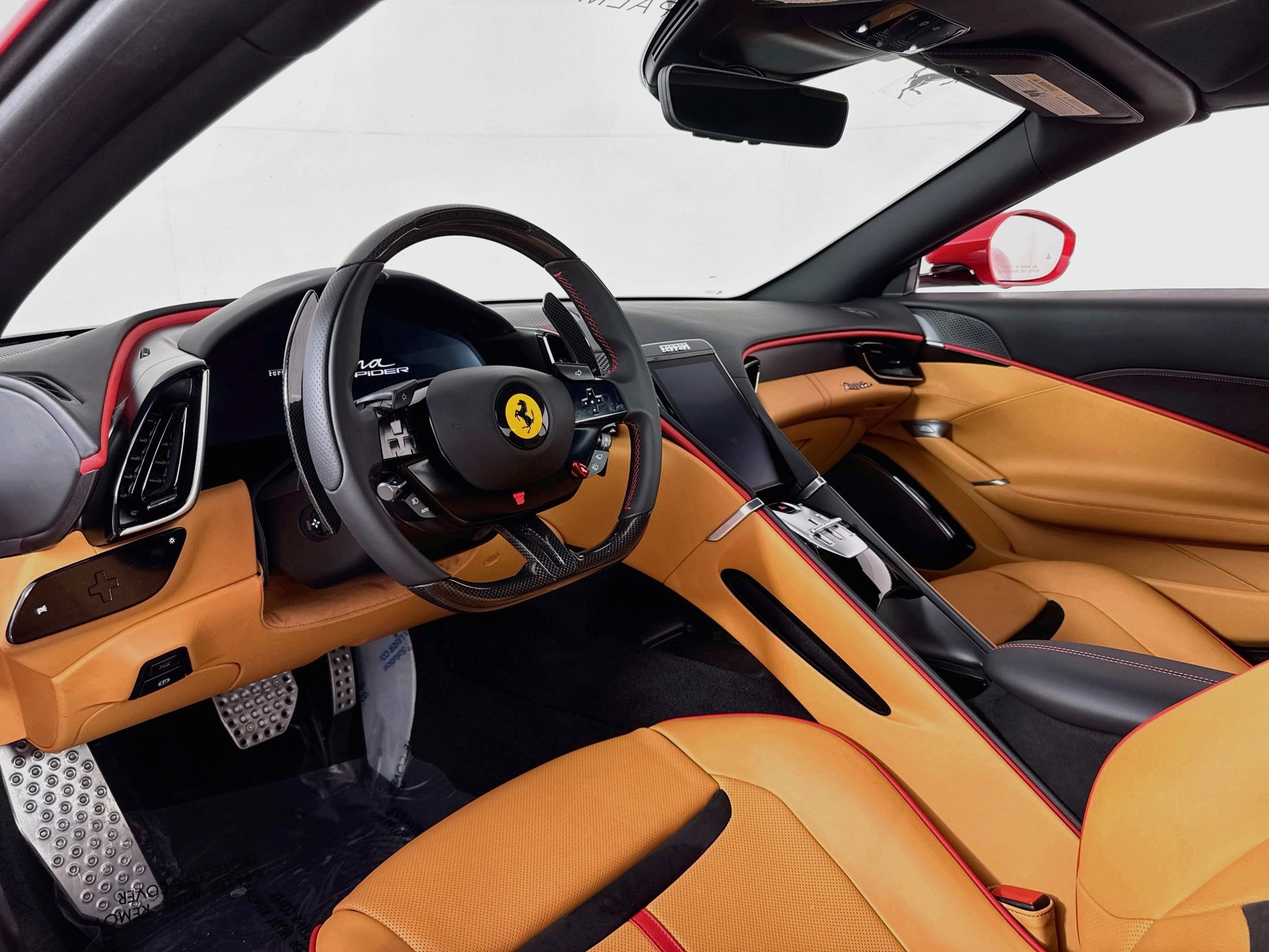 Certified 2024 Ferrari Roma Spider RWD image 20