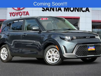 Used 2025 Kia Soul LX w/ LX Technology Package
