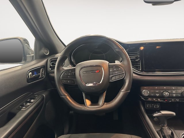 Used 2025 Dodge Durango GT AWD/4WD image 12