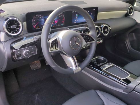 Certified 2025 Mercedes-Benz CLA 250 CLA 250 image 10