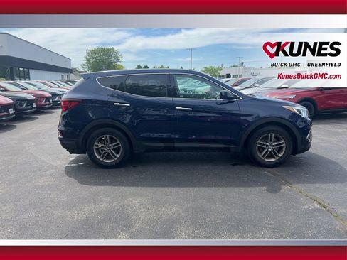Used 2017 Hyundai Santa Fe Sport FWD image 3
