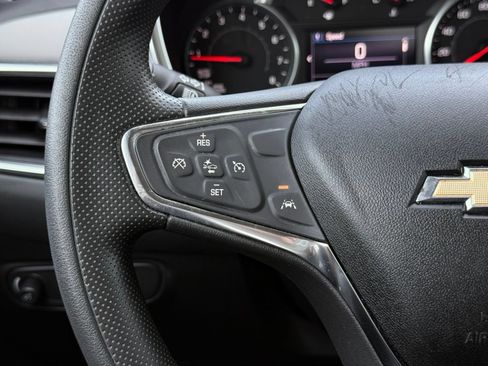 Used 2021 Chevrolet Equinox LT FWD image 29