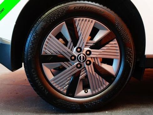 Certified 2025 Nissan Murano SV AWD/4WD image 85