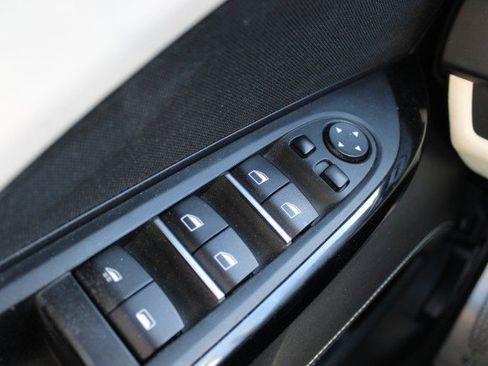 Used 2016 BMW 650i Convertible RWD image 11