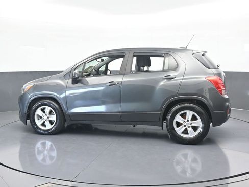 Used 2019 Chevrolet Trax LS w/ Tint and Cruise Package image 3