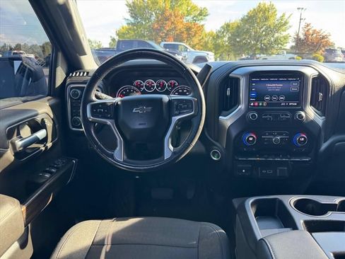 Used 2021 Chevrolet Silverado 1500 RST AWD/4WD image 12