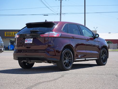 Used 2024 Ford Edge ST-Line w/ Class II Trailer Tow Package AWD/4WD image 3