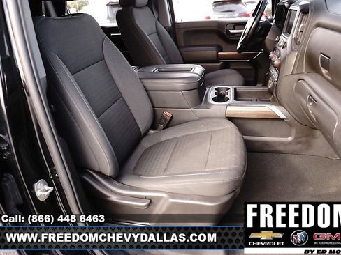 Used 2022 Chevrolet Silverado 1500 RST image 11