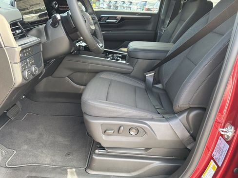New 2026 Chevrolet Tahoe LS w/ LPO, Chrome Package AWD/4WD image 9