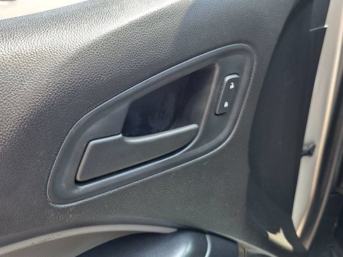 Used 2015 Chevrolet Colorado W/T w/ WT Convenience Package RWD image 27
