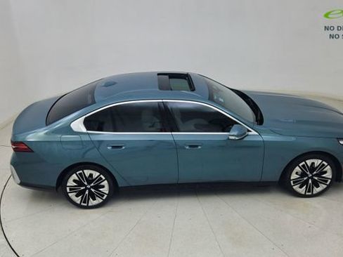 Used 2026 BMW 530i RWD image 75