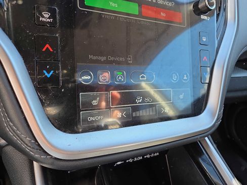 Used 2023 Subaru Outback Premium image 16