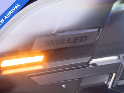 Used 2025 BMW X5 M60i w/ Climate Comfort Package image 33