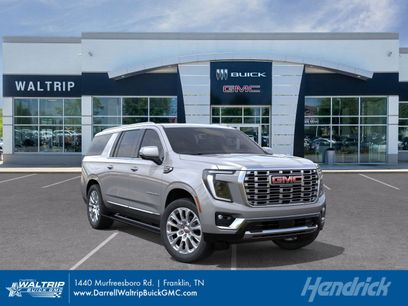 New 2025 GMC Yukon XL Denali w/ Sun & Power Step Package