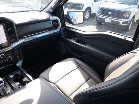 New 2025 Ford F150 Lariat w/ Equipment Group 501A Mid image 32