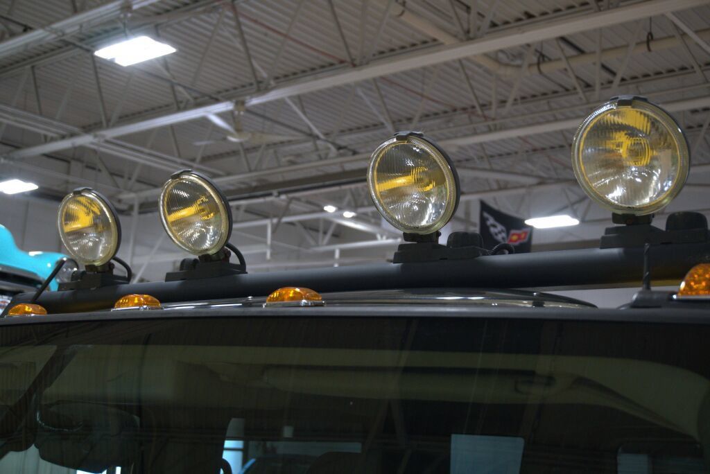 Used 2003 HUMMER H2 w/ Preferred Equipment Group AWD/4WD image 13