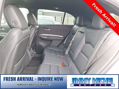 Used 2024 Cadillac XT4 Premium Luxury image 19