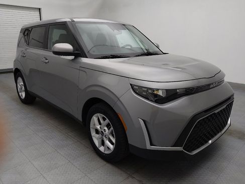 Used 2023 Kia Soul S image 13