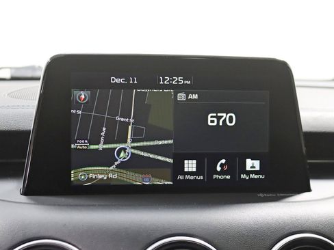 Used 2018 Kia Stinger GT2 image 22